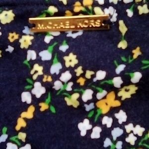 Ruffled on the side tee